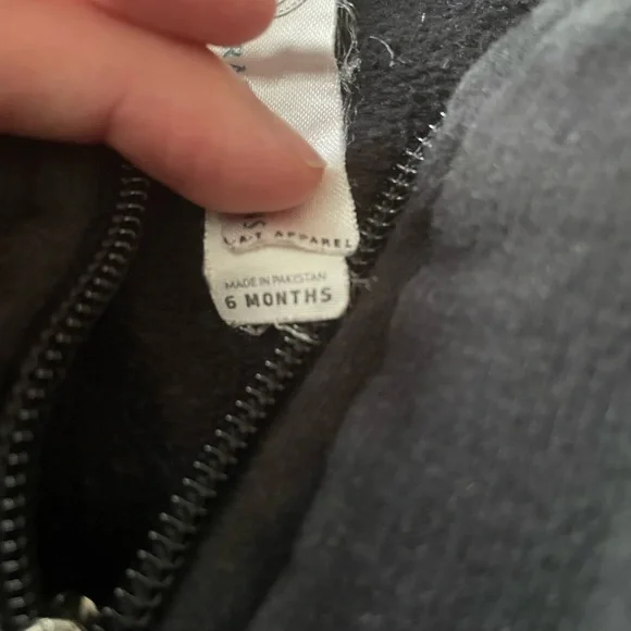 Mother/Baby Matching Sweaters - Picture 12 of 12